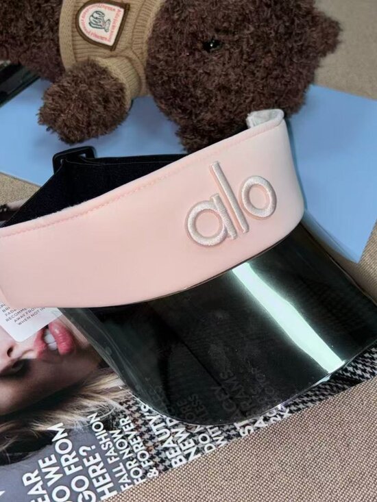 ALO Yoga Accessories - 🎀Alo Yoga Solar Visor Pink 🧢 Sports Cap for Running and Fitness